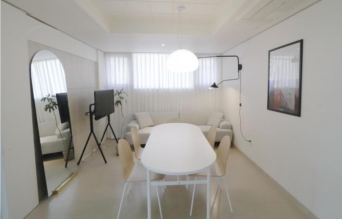 Lovely House Hongdae Apartment Seoul Bagian luar foto